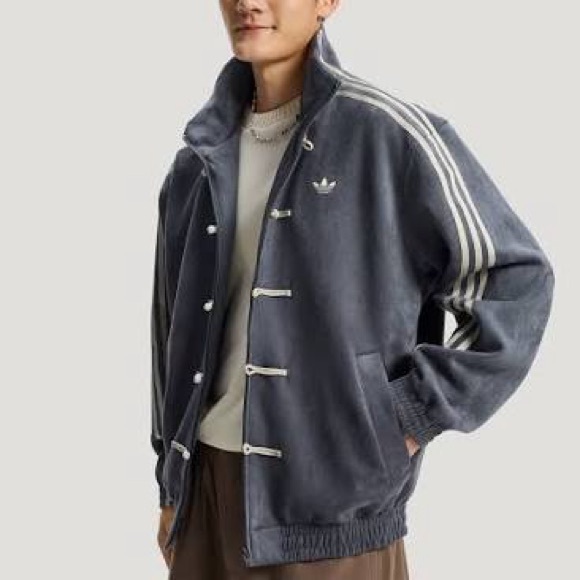 (SOLD) Adidas Tang Jacket - Navy Sz: Small - Picture 2 of 9
